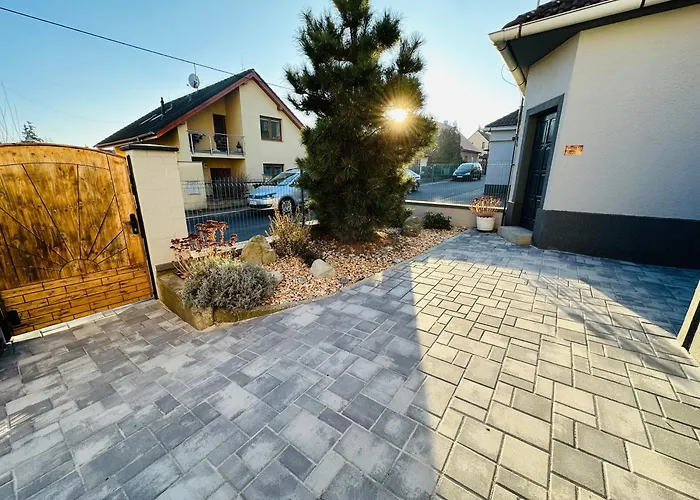 Apartamento V Klidné části Benešova